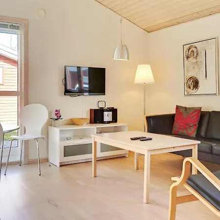 6 Person In Gudhjem